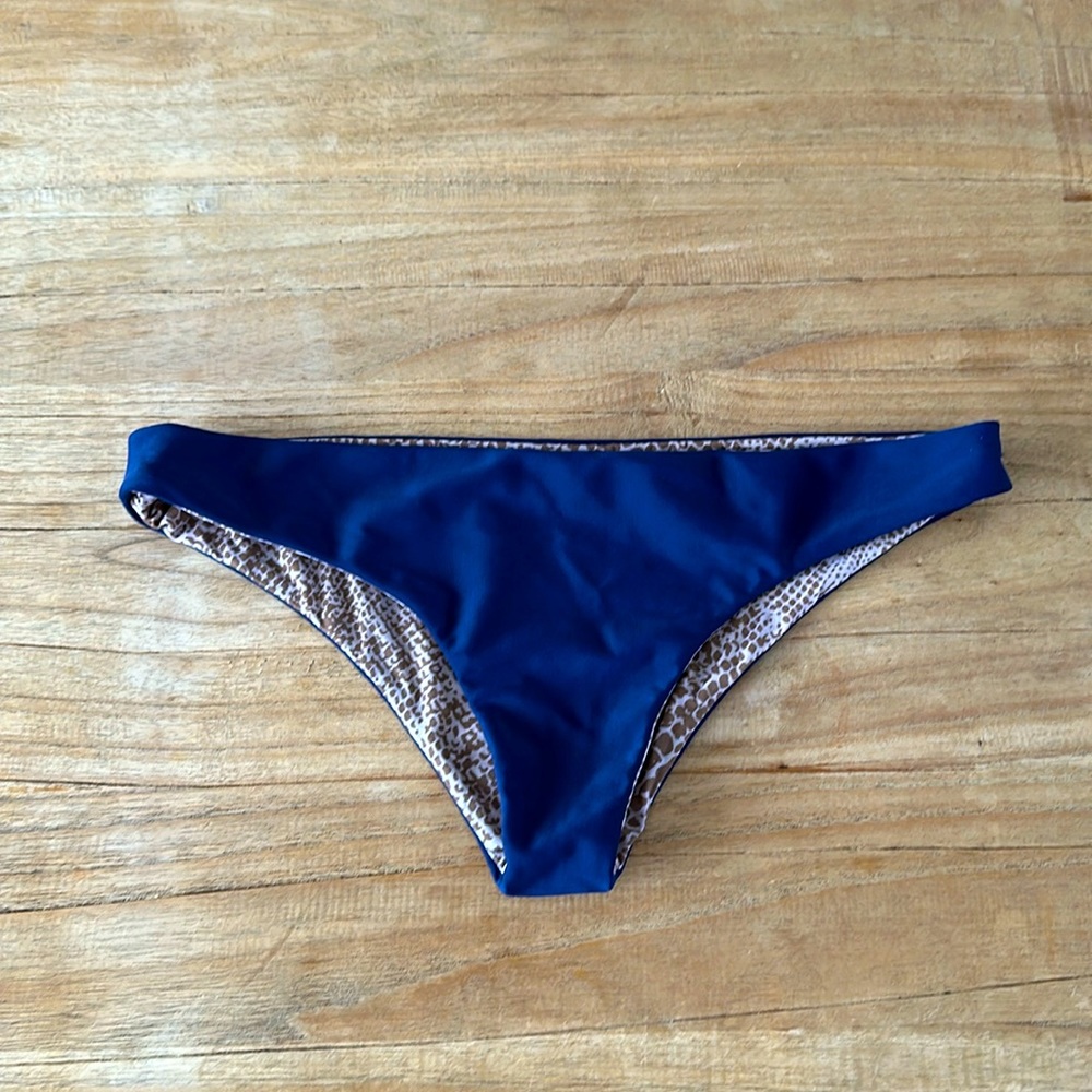 Acacia navy blue bottoms